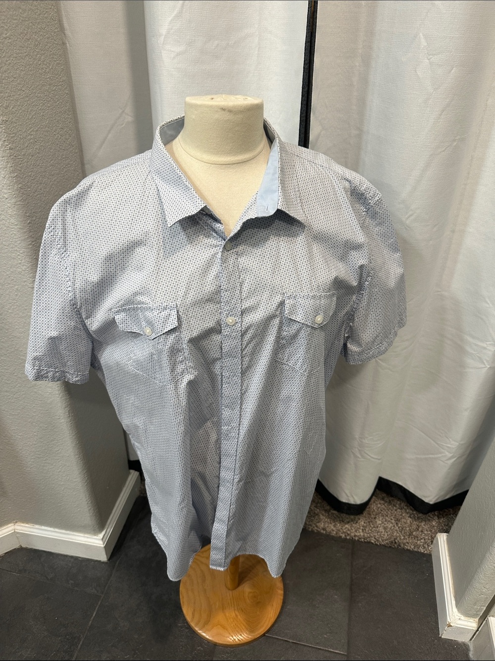 Calvin Klein Light Blue Micro-Print Short Sleeve Button-Down Shirt
